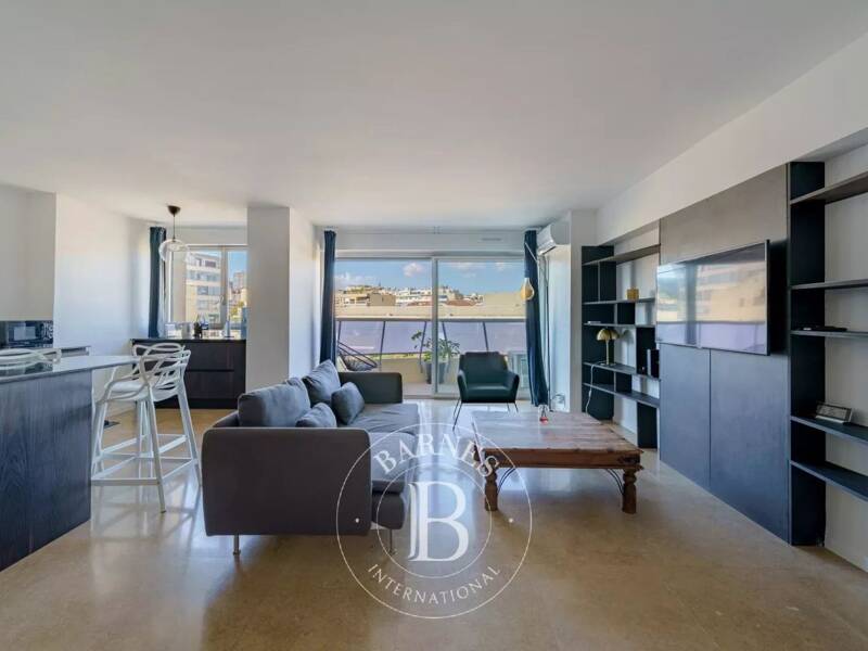 Maison à louer, 91m², MARSEILLE 8E