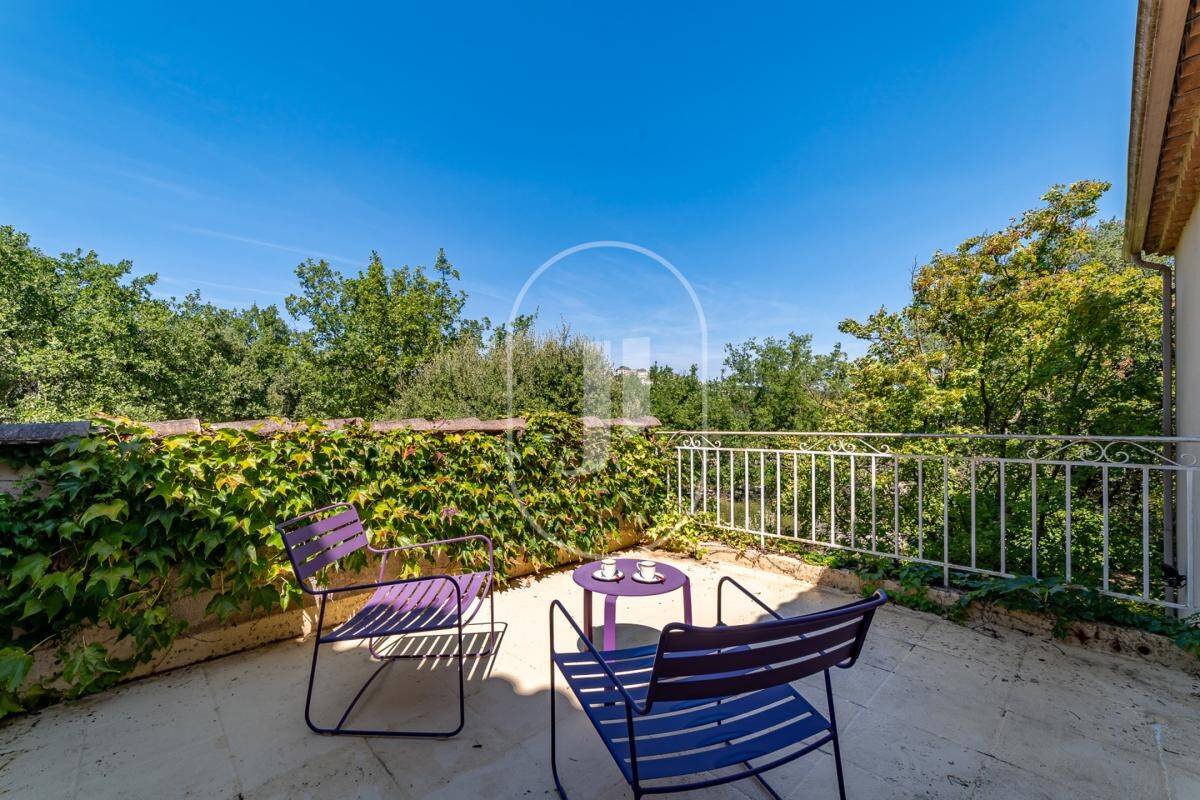 Maison à vendre, 217m², VEZENOBRES