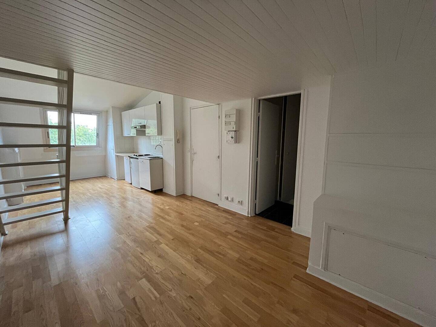 Maison à louer, 27m², CRETEIL