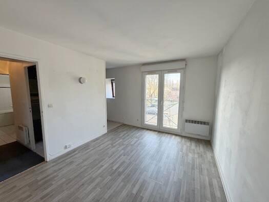 Appartement à vendre 148 000 € 2 pièces 1 chambre 43 m² Étage 2/2 Chambly 60230