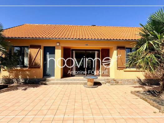 Maison de plain-pied à vendre 199 500 € 6 pièces 4 chambres 109,2 m² 600 m² de terrain Frossay 44320