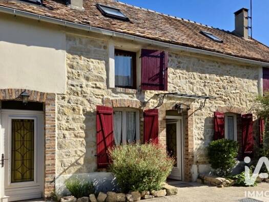 Maison à vendre 195 000 € 5 pièces 3 chambres 102 m² 220 m² de terrain Montmachoux 77940