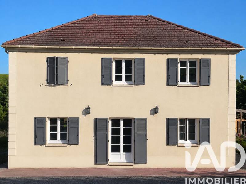 Maison à vendre, 146m², MONTREUIL AUX LIONS