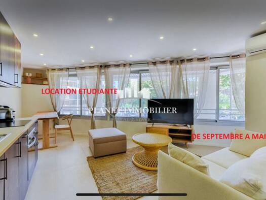 Colocation à louer 1 290 € 3 pièces 2 chambres 49,2 m² 1er étage Juan-les-Pins Antibes 06160