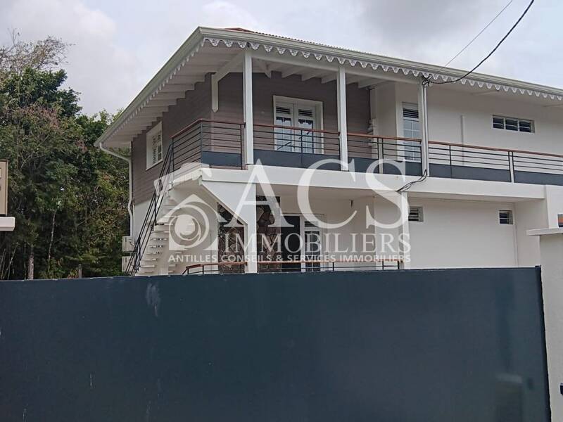 Maison à louer, 98m², FORT DE FRANCE