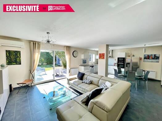 Maison à vendre 339 700 € 5 pièces 3 chambres 115 m² 295 m² de terrain Sud Bassens 33530