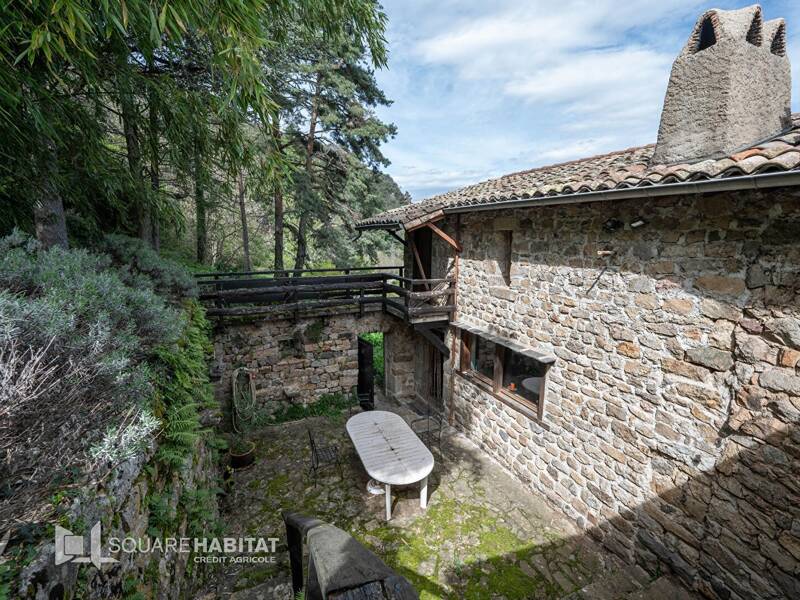 Maison à vendre, 195m², SAINT SAUVEUR DE MONTAGUT