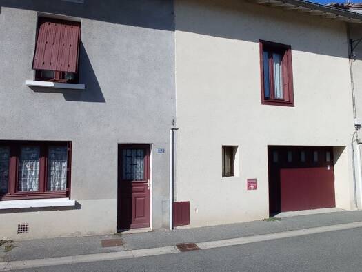 Maison de ville à vendre 115 000 € 4 pièces 3 chambres 110 m² 269 m² de terrain Maurs 15600
