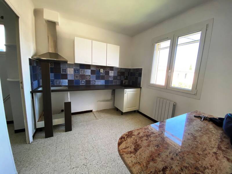 Maison à louer, 71m², SOLLIES PONT