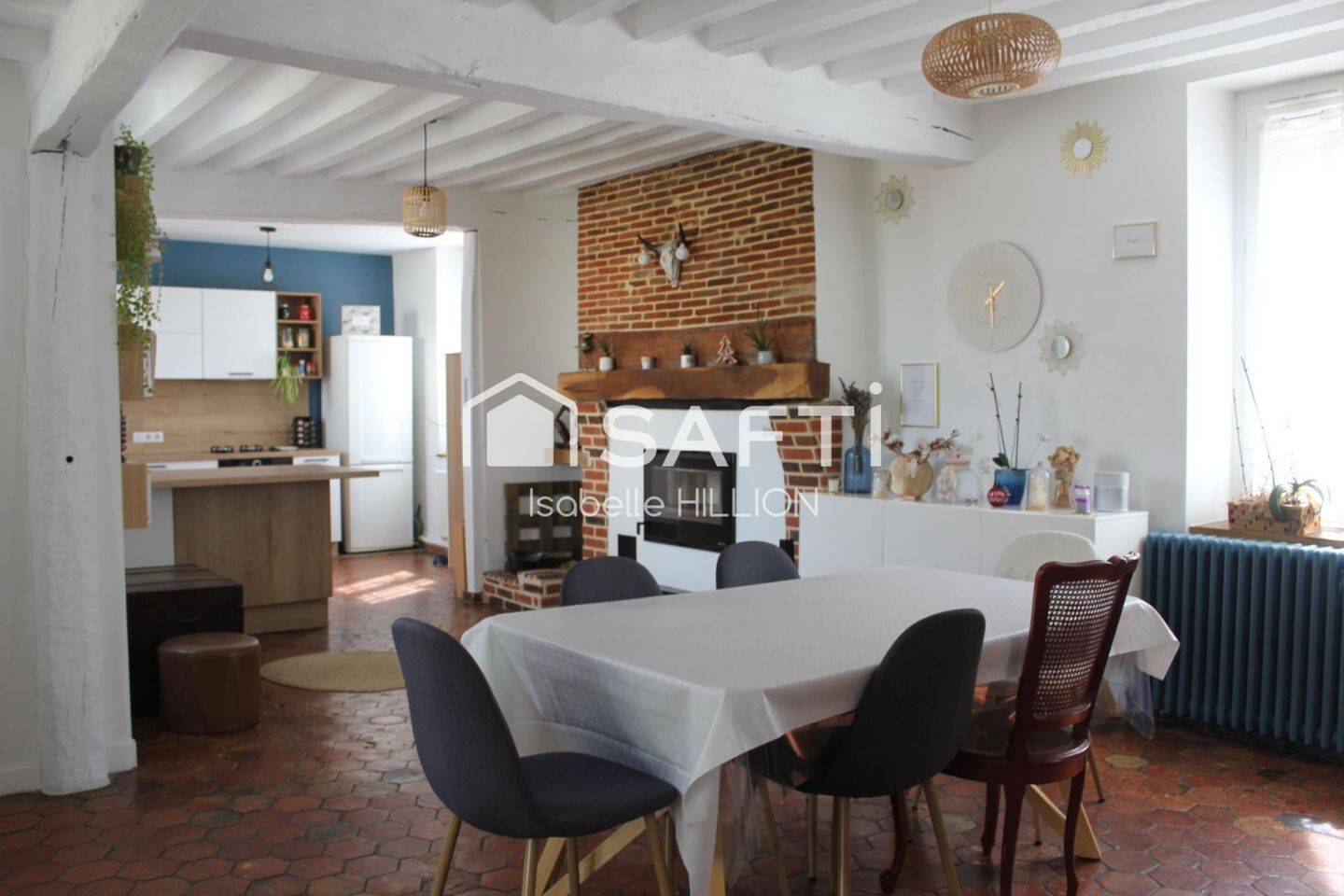 Maison à vendre, 163m², LA NEUVILLE EN HEZ