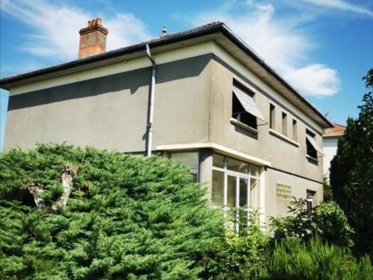 Maison à vendre 219 240 € 8 pièces 4 chambres 185 m² 2 412 m² de terrain Dommary Baroncourt 55240