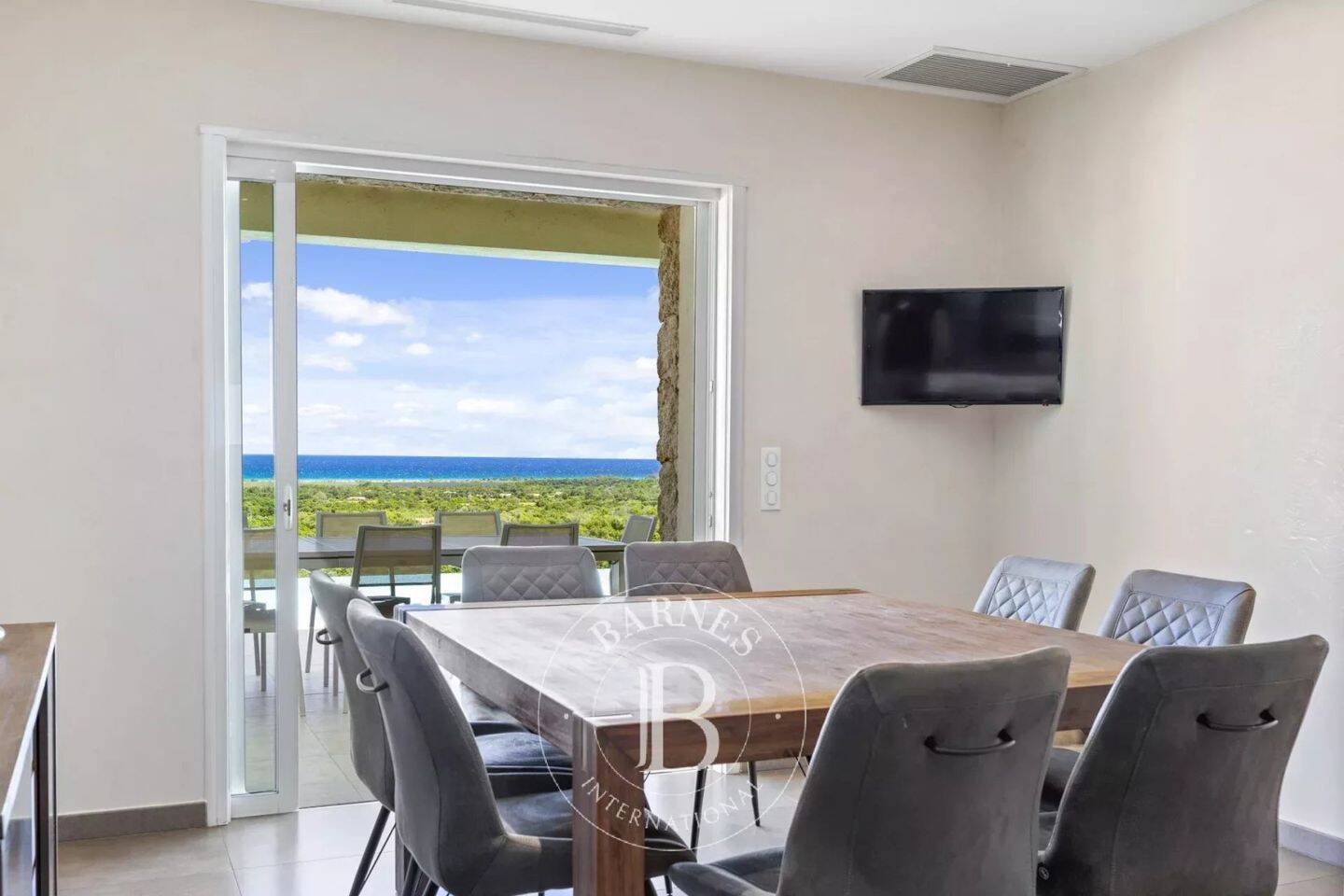 Maison à vendre, 200m², SARI SOLENZARA