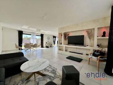 Maison à vendre 345 000 € 5 pièces 4 chambres 146 m² 701 m² de terrain Nord Est Grenade 31330