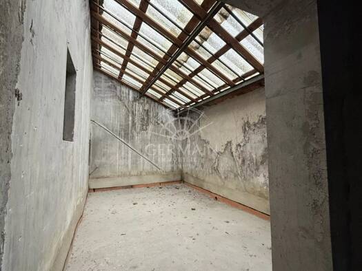 Appartement à vendre 170 000 € 117 m² L'Isle-sur-la-Sorgue 84800