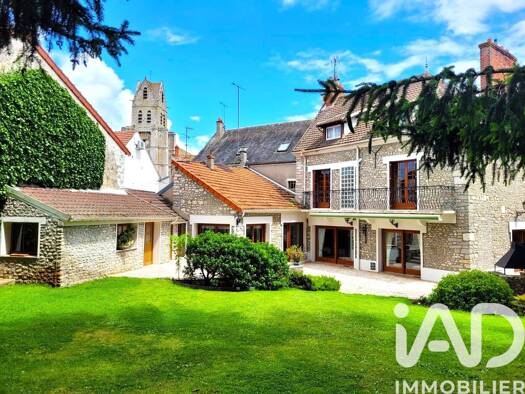 Maison à vendre 477 000 € 9 pièces 5 chambres 240 m² 1 515 m² de terrain Saint Martin Sud Étampes 91150