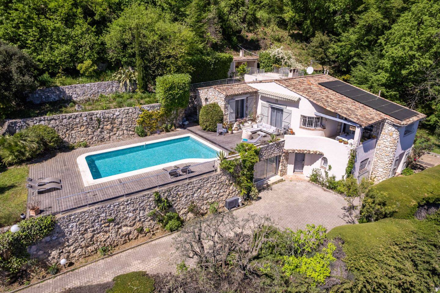 Maison à vendre, 170m², TOURRETTES SUR LOUP