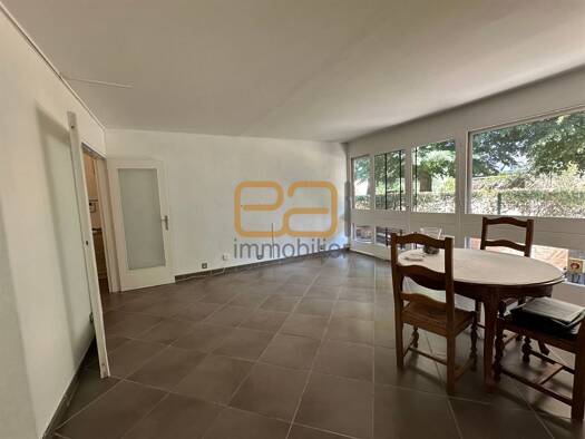 Appartement à vendre 169 000 € 2 pièces 1 chambre 52 m² RDC/3 Les Neufs Saulets Limeil-Brévannes 94450