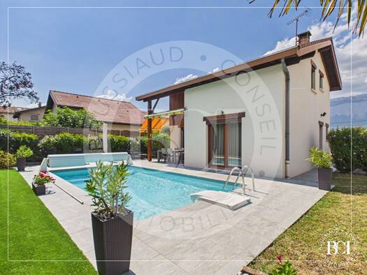 Maison à vendre 475 000 € 4 pièces 3 chambres 106 m² 525 m² de terrain Le Bourg-Les Chenevières-Chantavot-Zone Industrielle Domène 38420