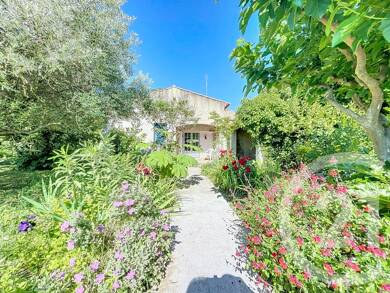Maison à vendre 268 000 € 5 pièces 3 chambres 112,7 m² 948 m² de terrain Bagnols sur Ceze 30200