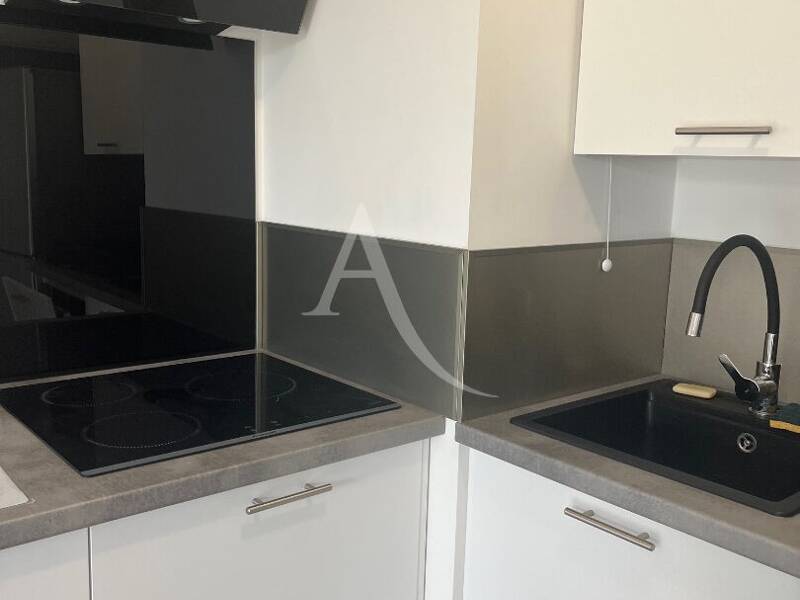 Maison à louer, 43m², PIERREFEU DU VAR