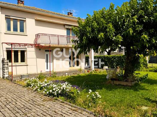 Maison à vendre 325 000 € 6 pièces 3 chambres 186 m² 703 m² de terrain Chirouzes Bourg-lès-Valence 26500