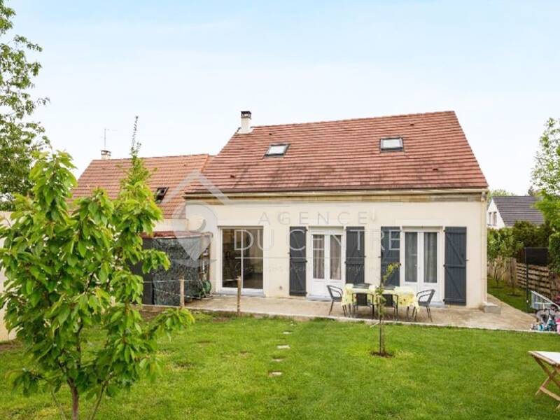 Maison à vendre, 138m², LIVERDY EN BRIE