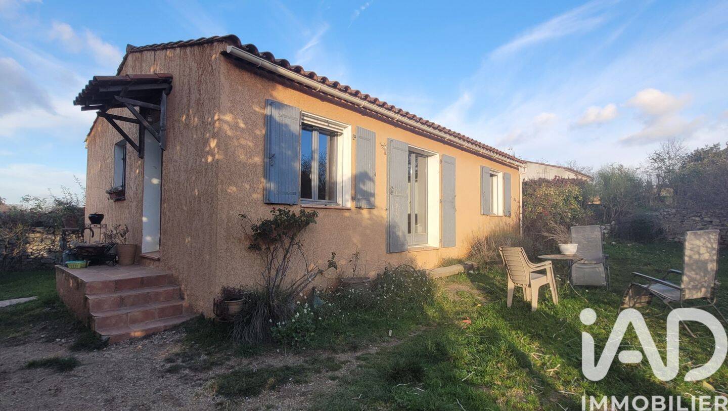 Maison à vendre, 70m², MONTMEYAN