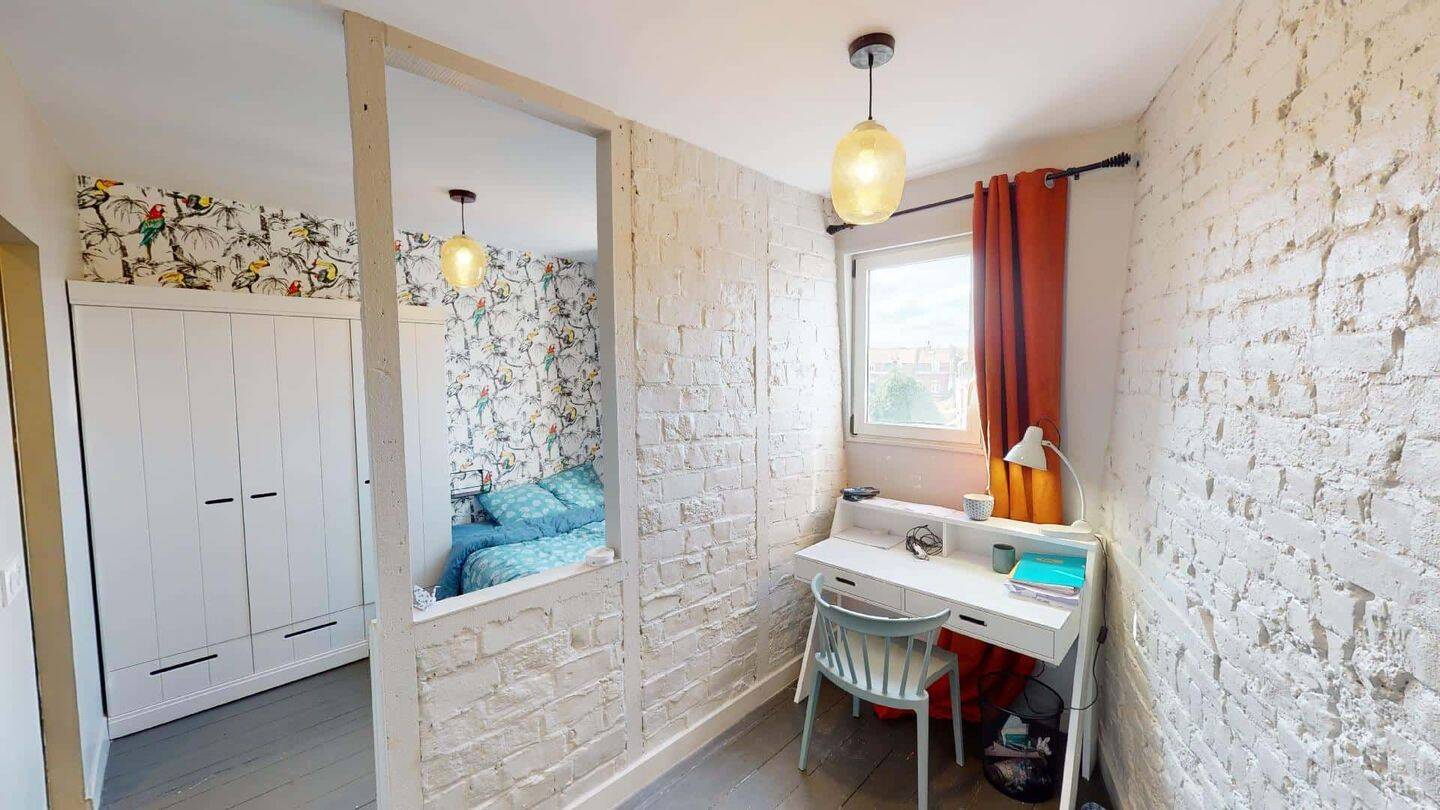 Room in Rue de Lannoy, Lille for 120 m² with 5 bedrooms - Coloca — 3