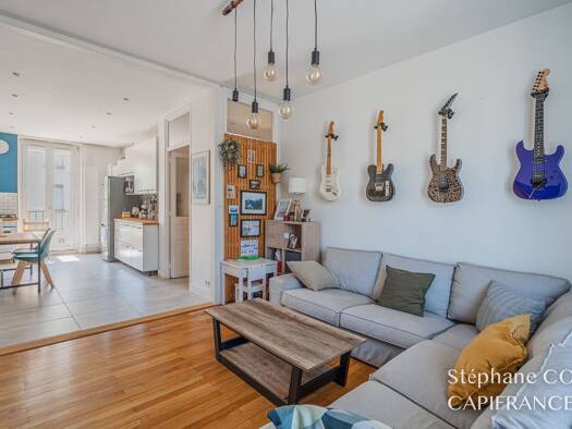 Appartement à vendre 213 000 € 3 pièces 2 chambres 71 m² 4 étages Allies-Clos d'Or Grenoble 38100