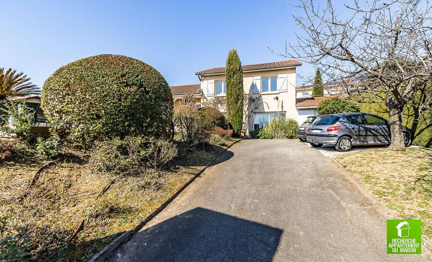 Maison à vendre, 145m², LA TOUR DE SALVAGNY