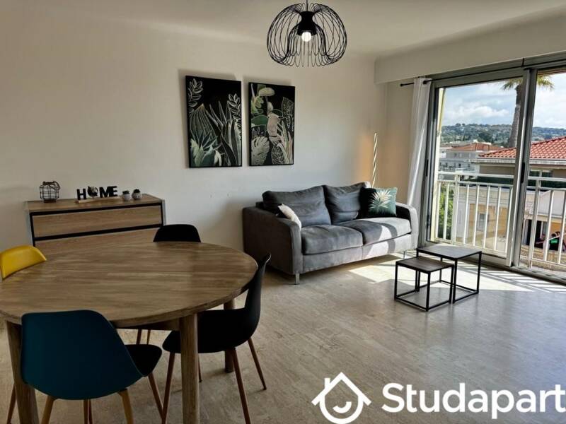 Maison à louer, 50m², VALLAURIS