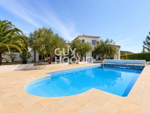 Maison à vendre 749 900 € 6 pièces 3 chambres 168 m² 1 707 m² de terrain Saint-Mathieu-de-Tréviers 34270