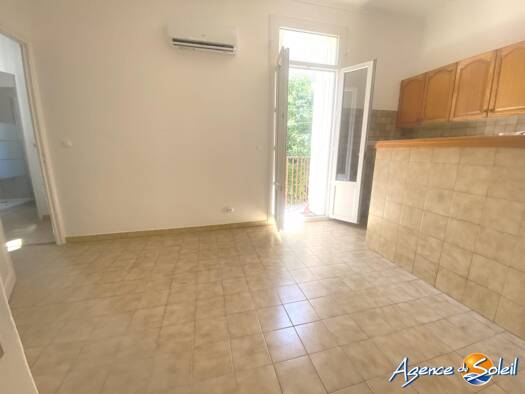 Appartement à louer 540 € 2 pièces 1 chambre 29,7 m² Étage 1/1 Centre Ville Perpignan 66000