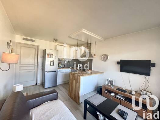 Appartement à vendre 105 000 € 2 pièces 1 chambre 27 m² Étage 5/7 La Bocca Cannes 06150