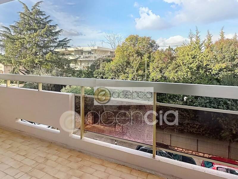 Maison à louer, 24m², LE CANNET