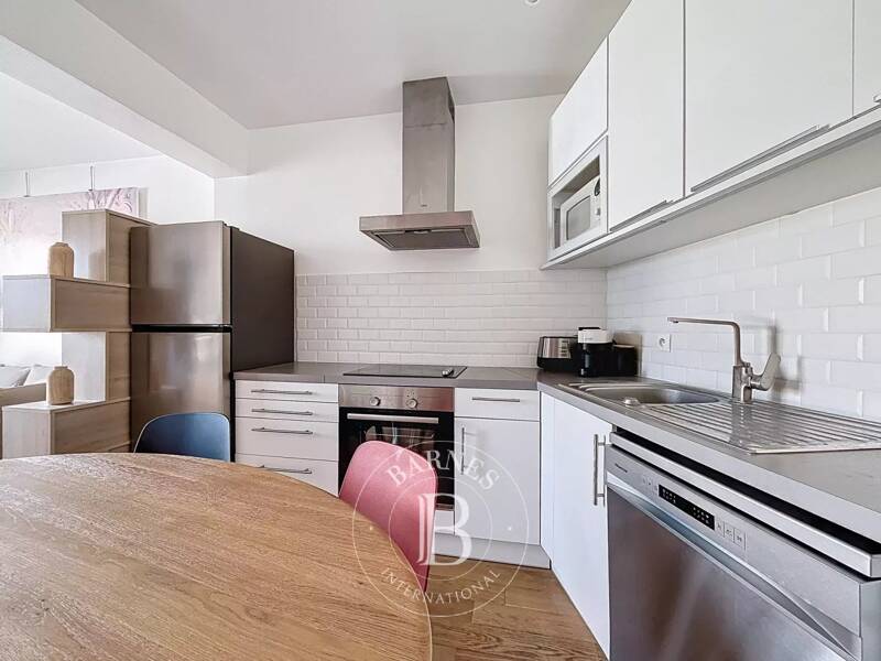 Maison à louer, 44m², PARIS 16E
