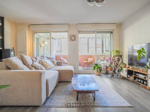 Appartement à vendre 295 000 € 2 pièces 1 chambre 60 m² Étage 2/5 Saint Lambert Marseille 7ème arrondissement 13007