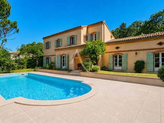 Maison à vendre - Première occupation 645 000 € 8 pièces 6 chambres 257 m² 3 312 m² de terrain Montastruc-la-Conseillère 31380