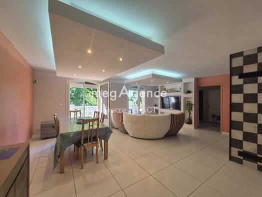 Maison à vendre 320 000 € 5 pièces 4 chambres 134 m² 1 194 m² de terrain Terssac 81150