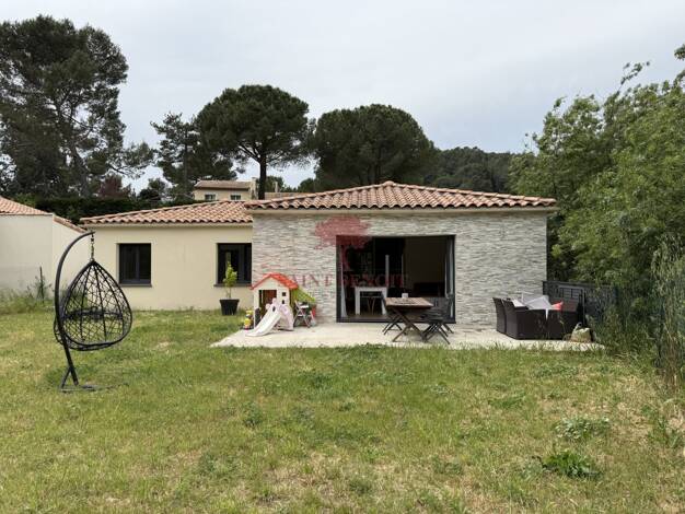 Maison de plain-pied à vendre 350 000 € 4 pièces 3 chambres 101 m² 748 m² de terrain Clermont l Herault 34800