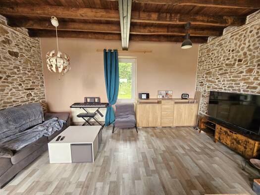 Maison à vendre 264 500 € 7 pièces 5 chambres 150 m² 3 558 m² de terrain Pannecé 44440
