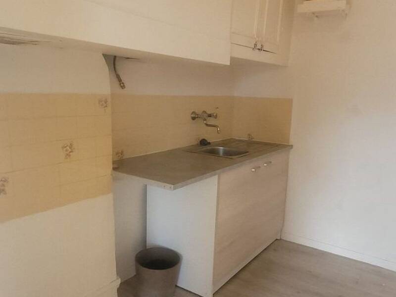 Maison à louer, 40m², MARSEILLE 5E