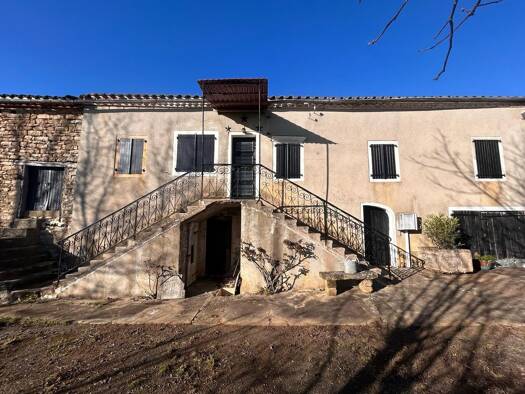 Maison à vendre 165 000 € 5 pièces 4 chambres 380 m² 4 500 m² de terrain Féneyrols 82140