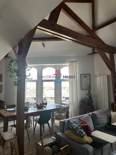 Duplex à louer 999 € 4 pièces 3 chambres 100 m² 3ème étage Prefecture Arras 62000