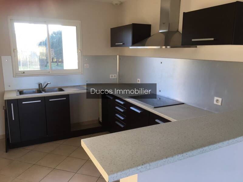 Maison à louer, 93m², FOURQUES SUR GARONNE