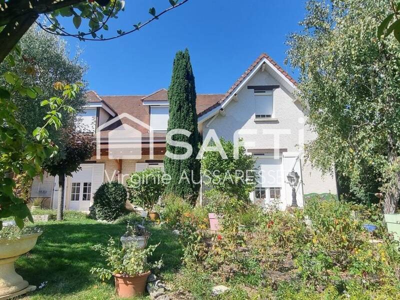 Maison à vendre, 253m², BEAUMONT DE LOMAGNE