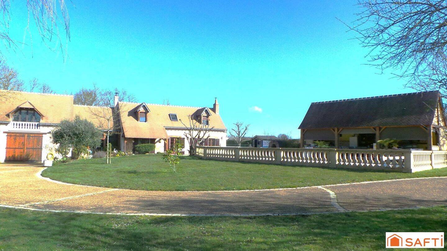 Maison à vendre, 197m², LA MEMBROLLE SUR CHOISILLE