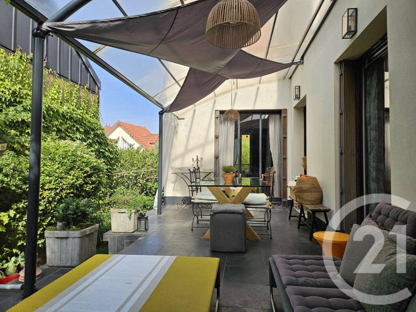 Maison à vendre, 129m², SAINT MAUR DES FOSSES