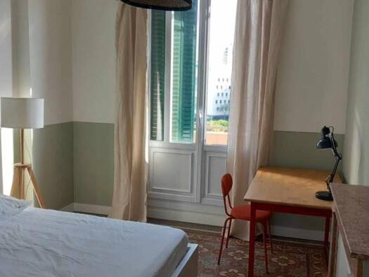 Colocation à louer 515 € 1 pièce 3 chambres 14 m² 6ème étage Champ de Mars Toulon 83000