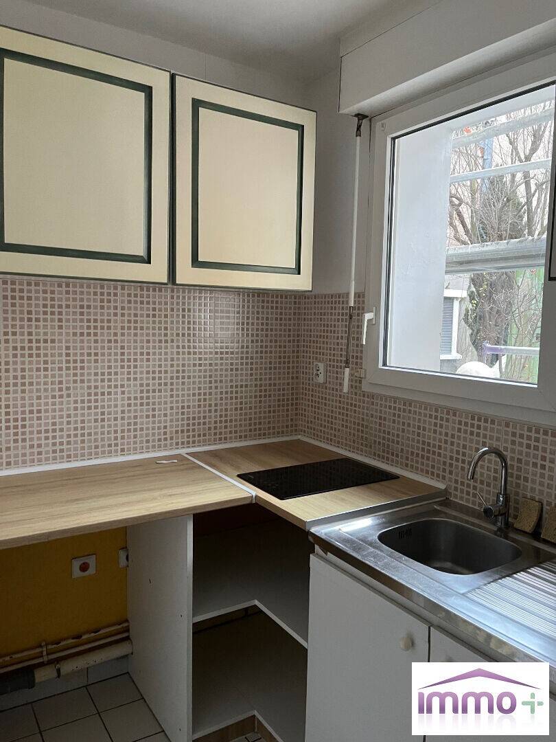 Maison à louer, 26m², PANTIN